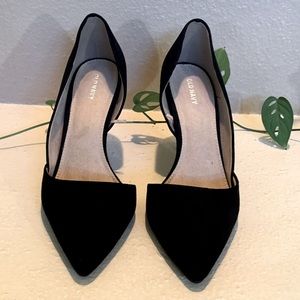 NWOT Old Navy Black Faux Suede Heels